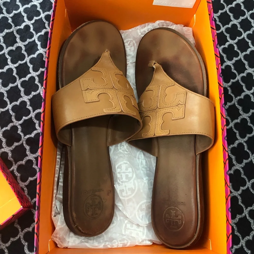 Tory Burch Womens Jamie Brown Tan 10.5 Calf Leather Full Logo Thong Brown 48275